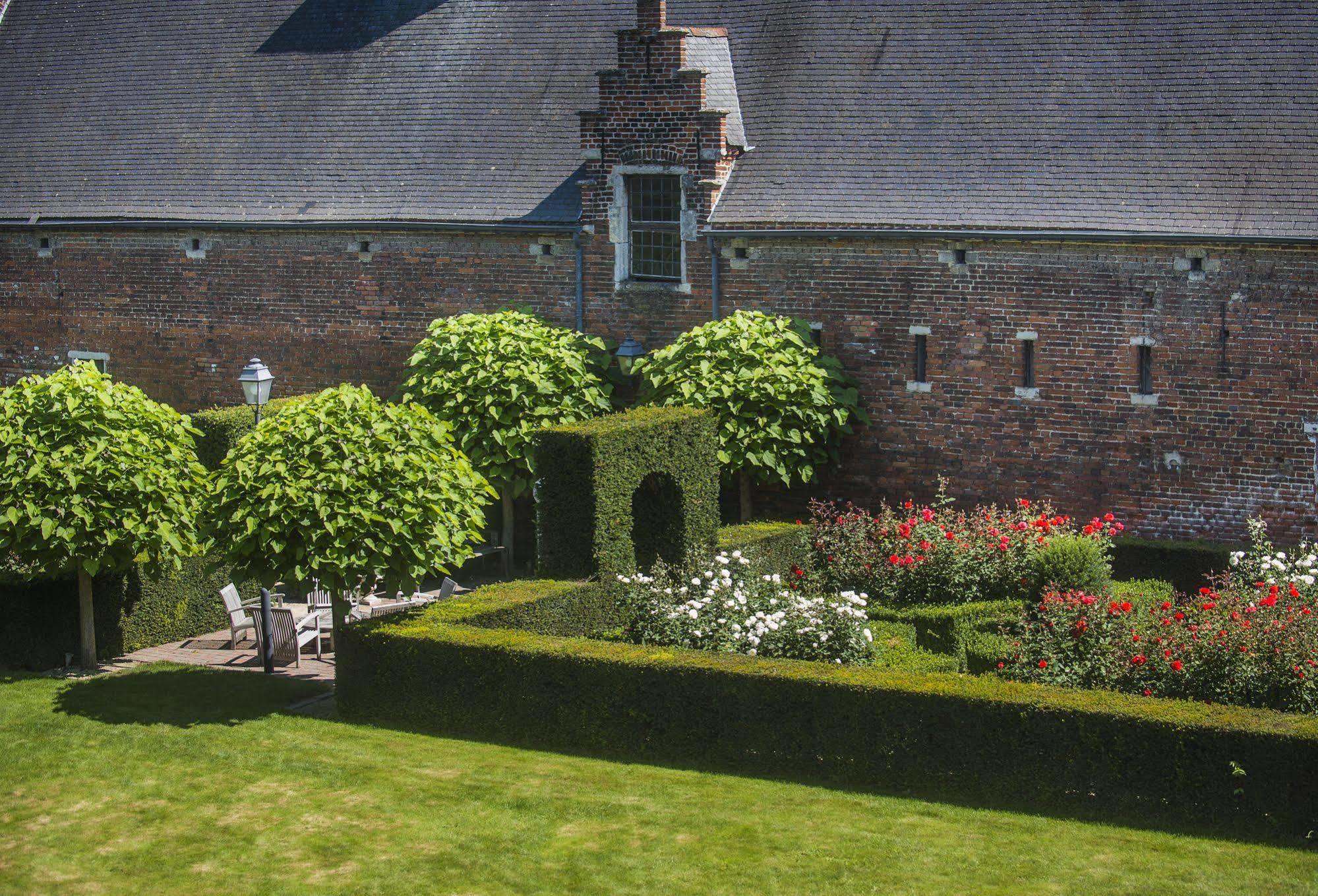 Begijnhof Hotel Leuven Exterior photo